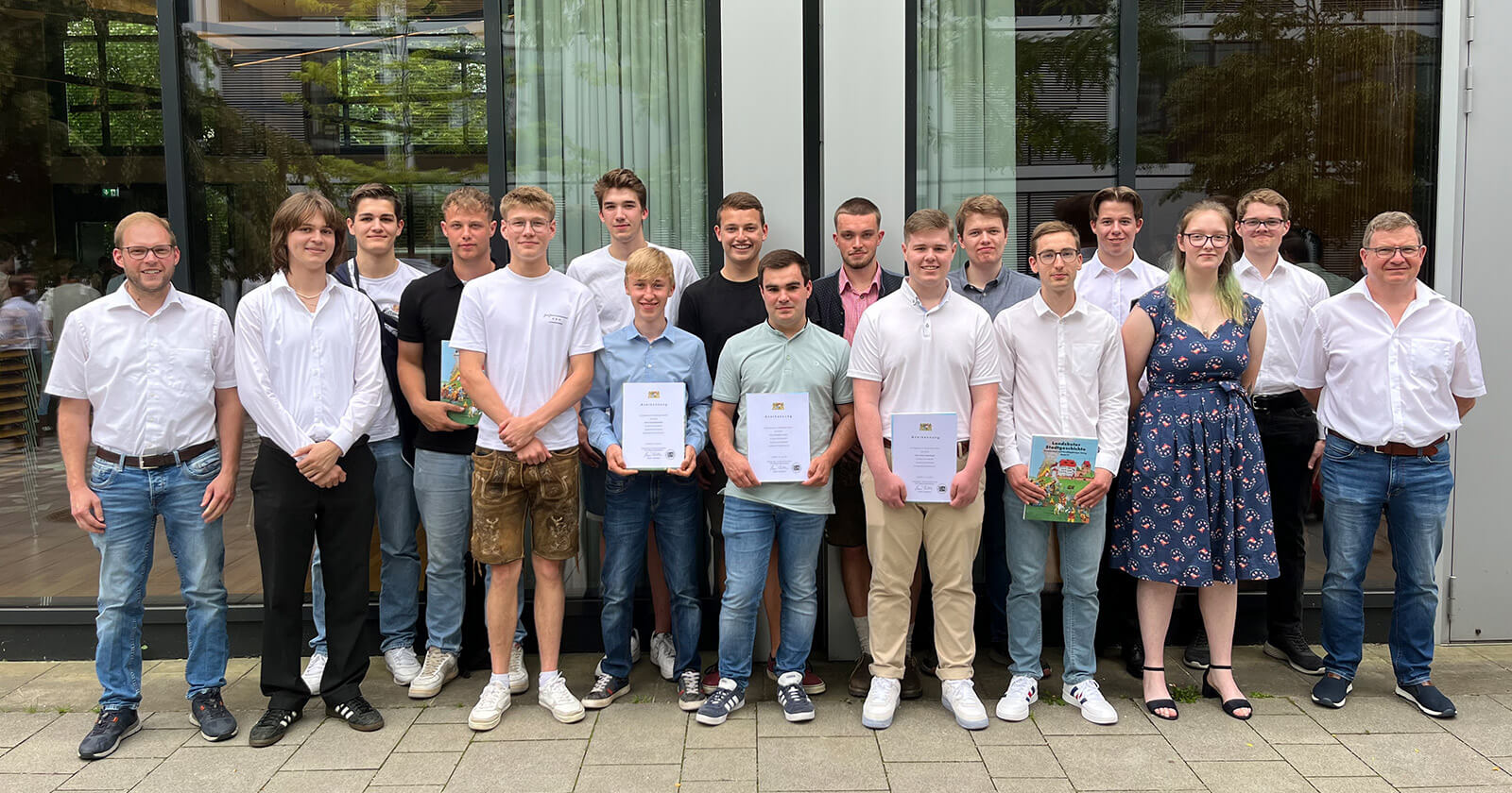 2024-ausbildungsende-abschlussfeier 2024-ausbildungsende-abschlussfeier